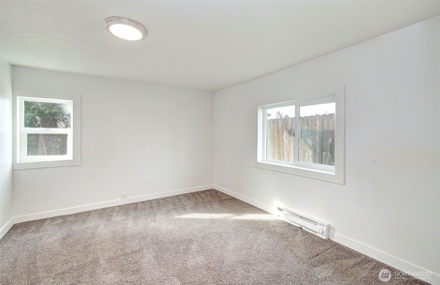 816 Coweeman Lane , Kelso, WA 98626