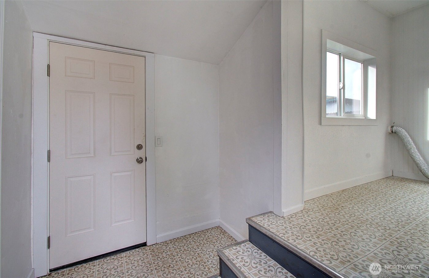 816 Coweeman Lane , Kelso, WA 98626