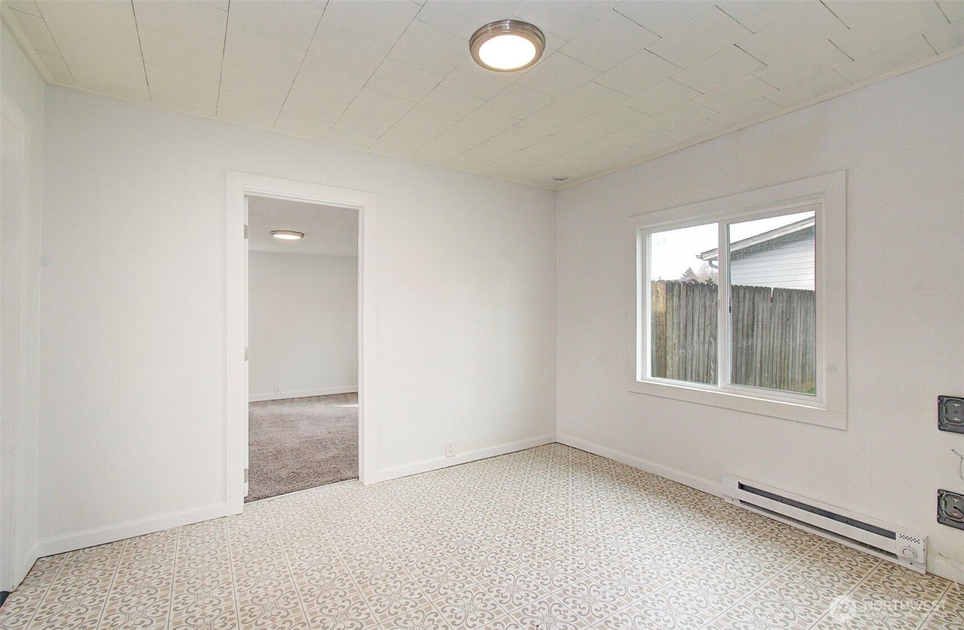 816 Coweeman Lane , Kelso, WA 98626