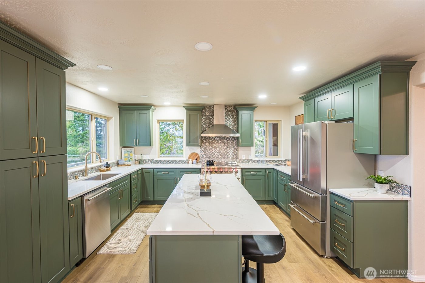 315 Quails Roost Road , Sequim, WA 98382