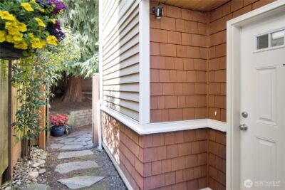 8515 Stone Avenue N #A, Seattle, WA 98103 - Photo 3