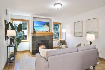 8515 Stone Avenue N #A, Seattle, WA 98103 - Photo 4