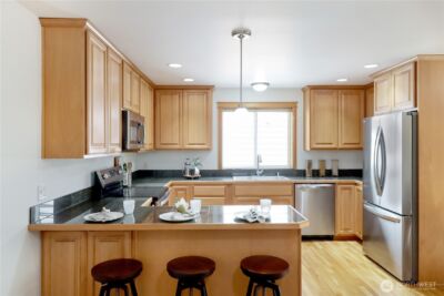 8515 Stone Avenue N #A, Seattle, WA 98103 - Photo 10