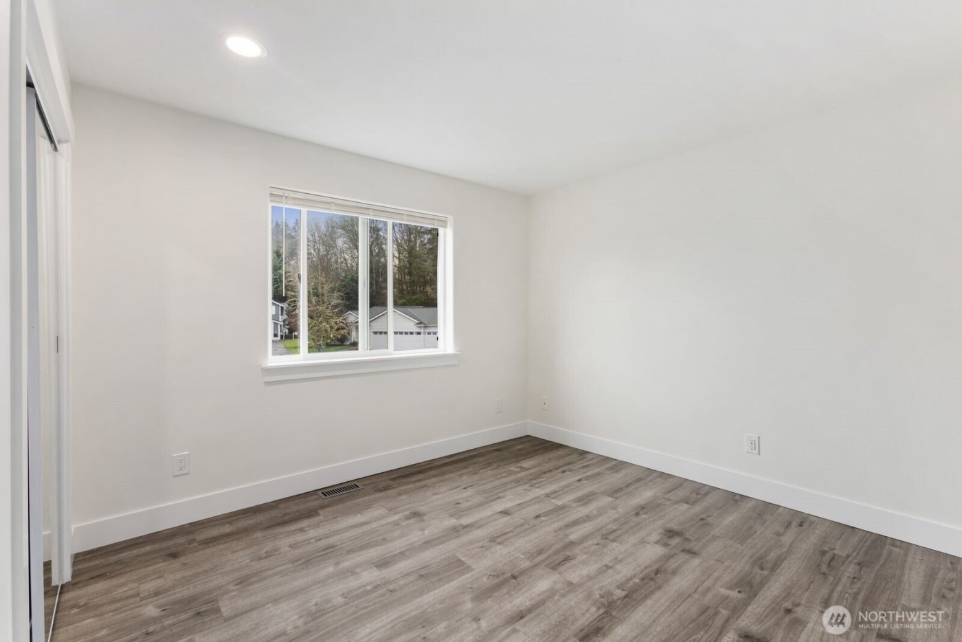 21659 SE 239th Place , Maple Valley, WA 98038