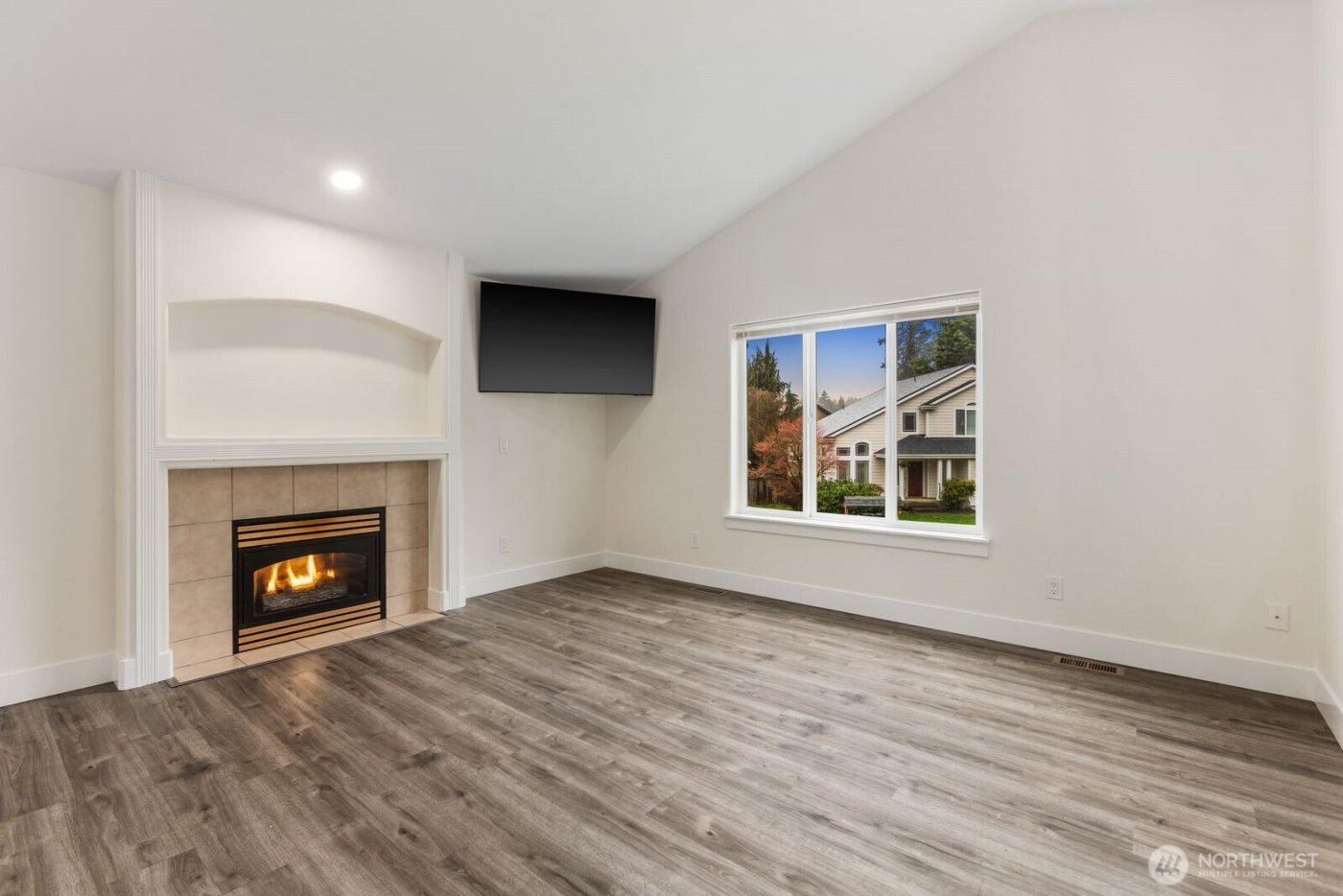 21659 SE 239th Place , Maple Valley, WA 98038