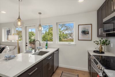 7521 12th Avenue NW, Seattle, WA 98117 - Photo 14