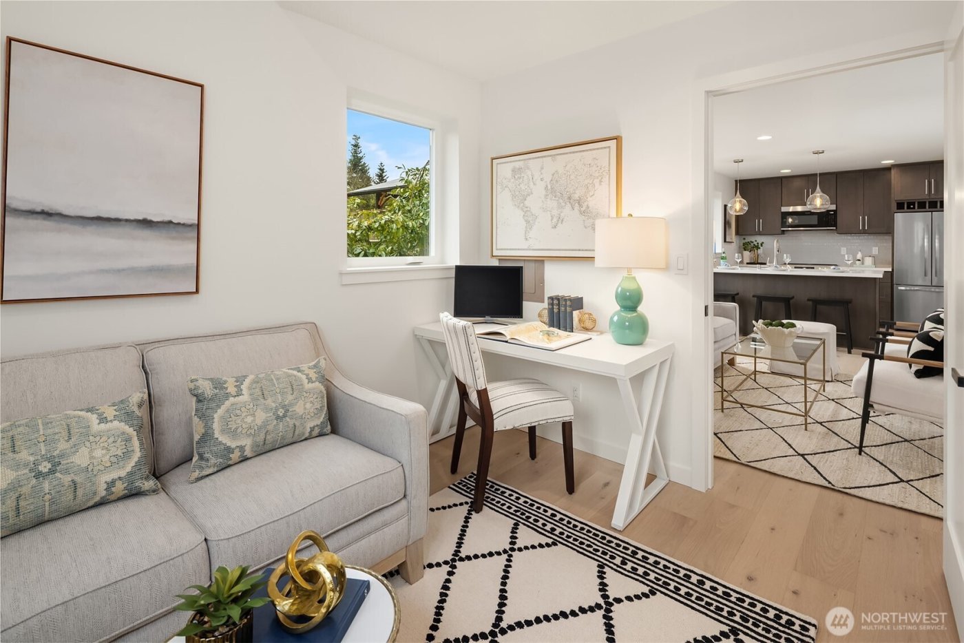 7521 12th Avenue NW, Seattle, WA 98117