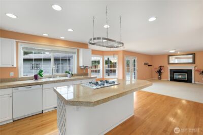 6914 86th Street E, Puyallup, WA 98371 - Photo 12