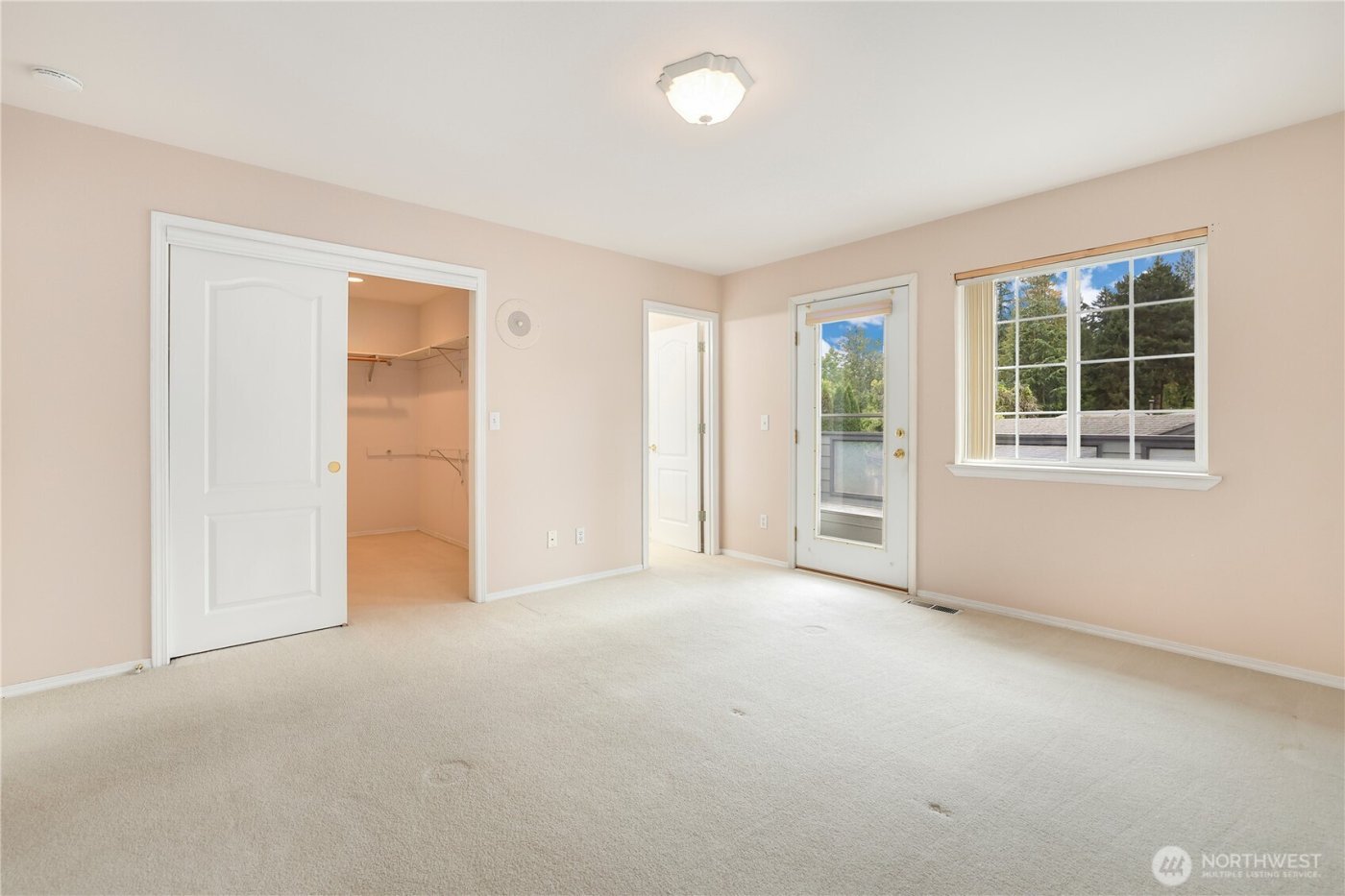 6914 86th Street E, Puyallup, WA 98371