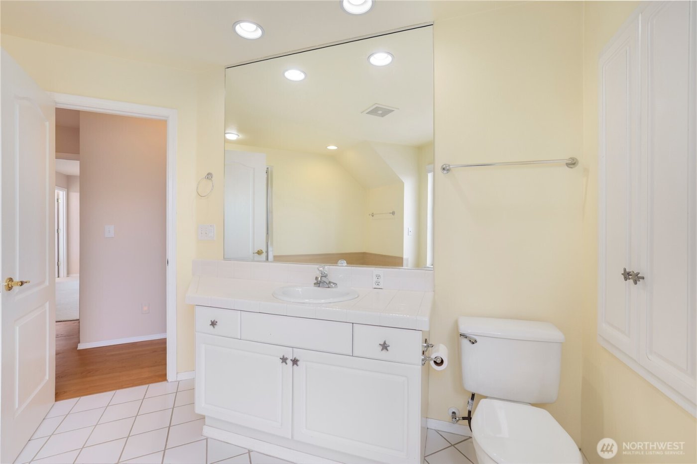 6914 86th Street E, Puyallup, WA 98371