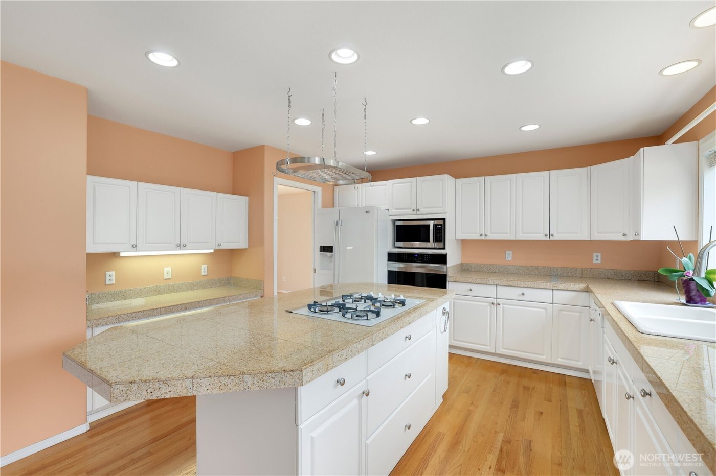 6914 86th Street E, Puyallup, WA 98371