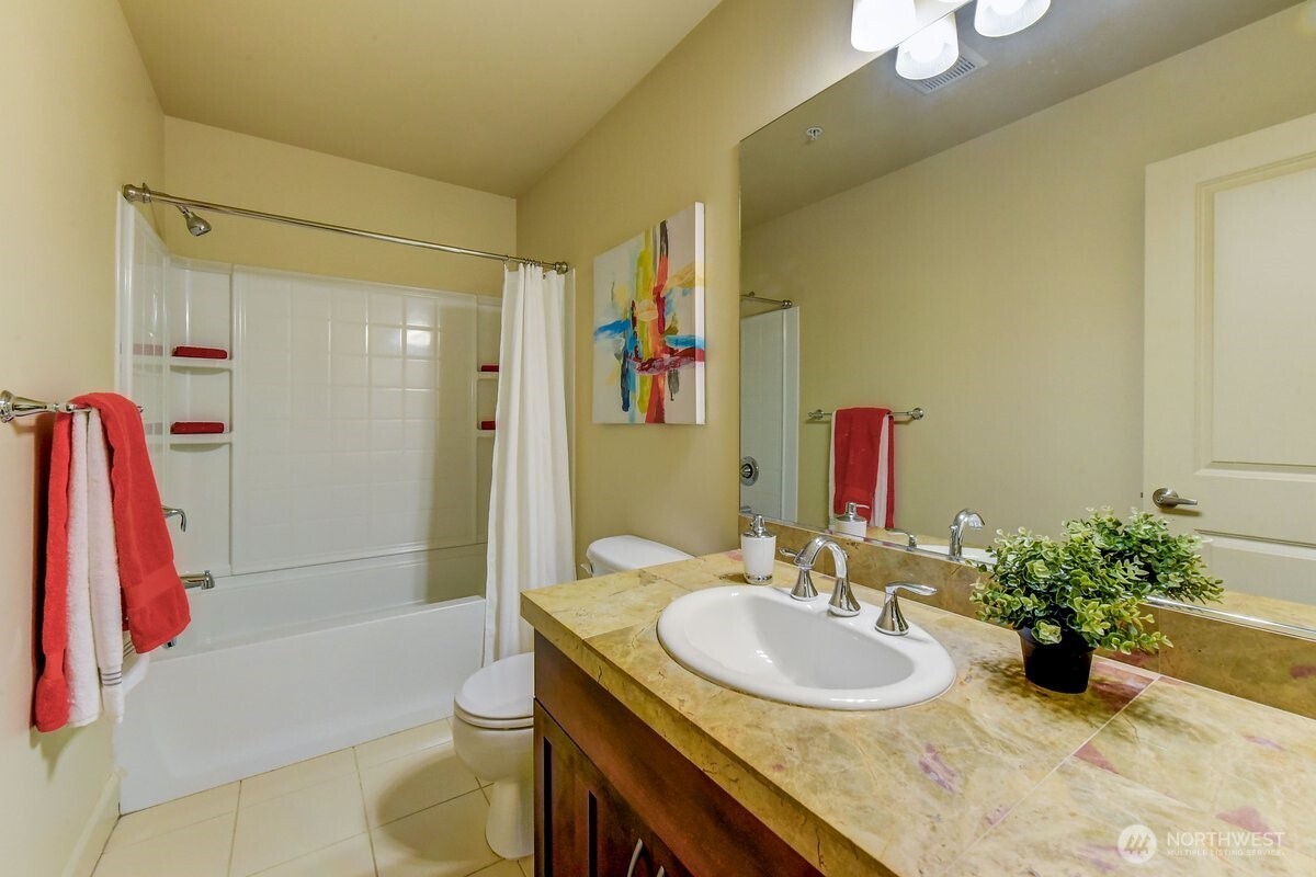 2115 201st Place SE #F-4, Bothell, WA 98012