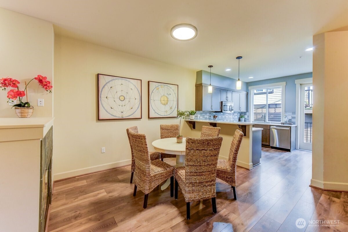 2115 201st Place SE #F-4, Bothell, WA 98012