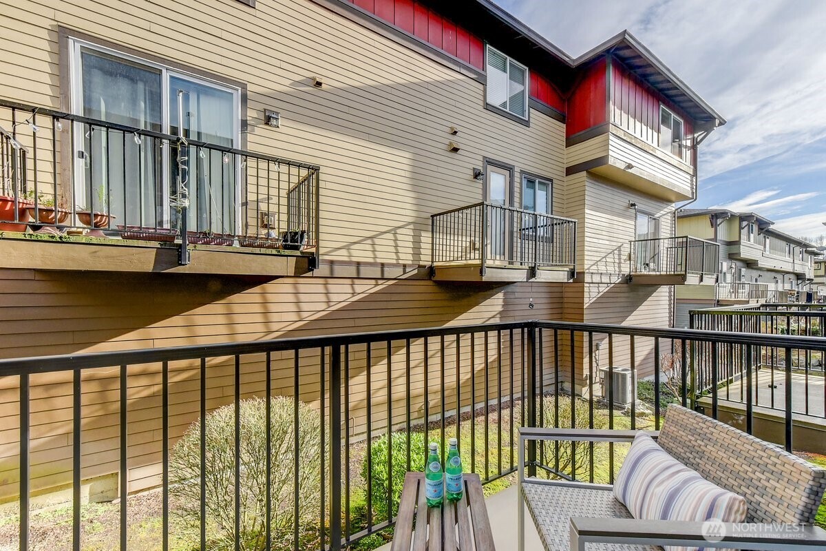 2115 201st Place SE #F-4, Bothell, WA 98012