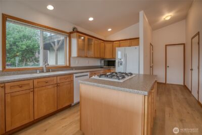 184 Bass Avenue NE, Ocean Shores, WA 98569 - Photo 13