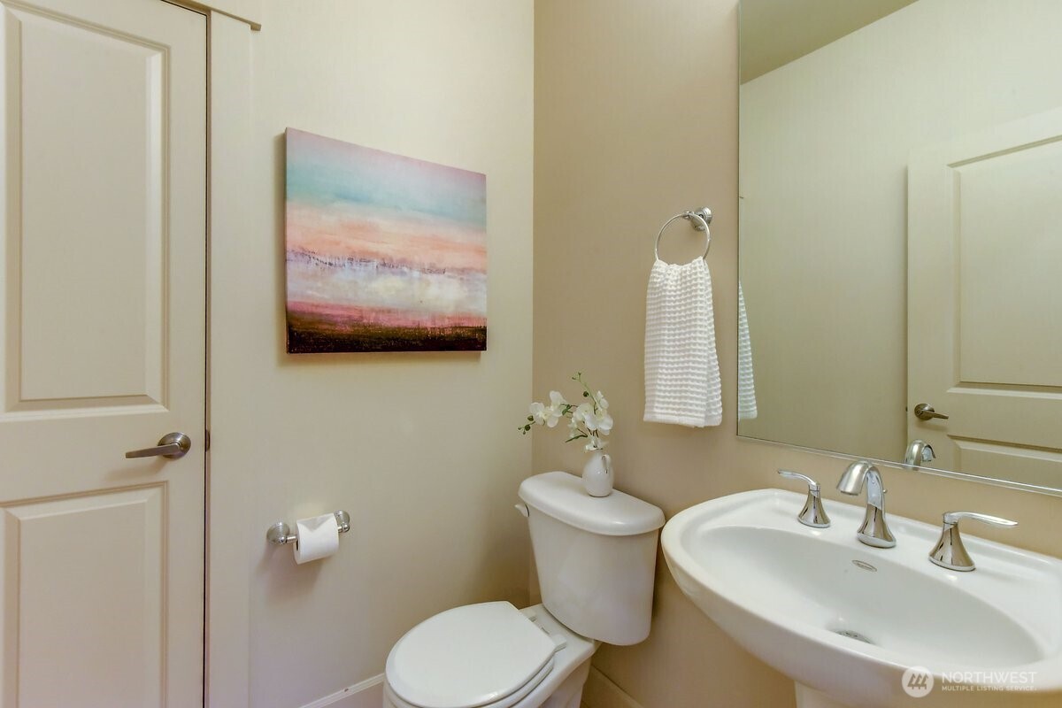 2115 201st Place SE #F-4, Bothell, WA 98012