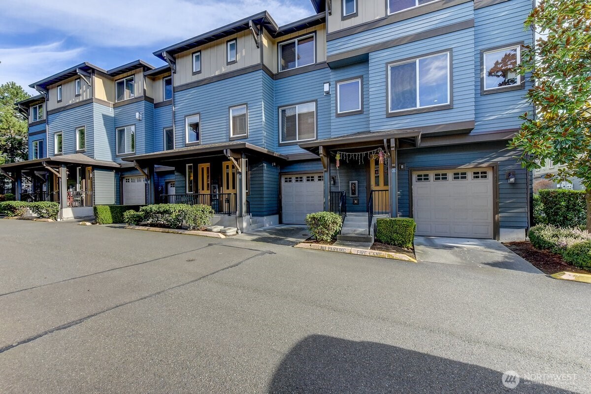 2115 201st Place SE #F-4, Bothell, WA 98012