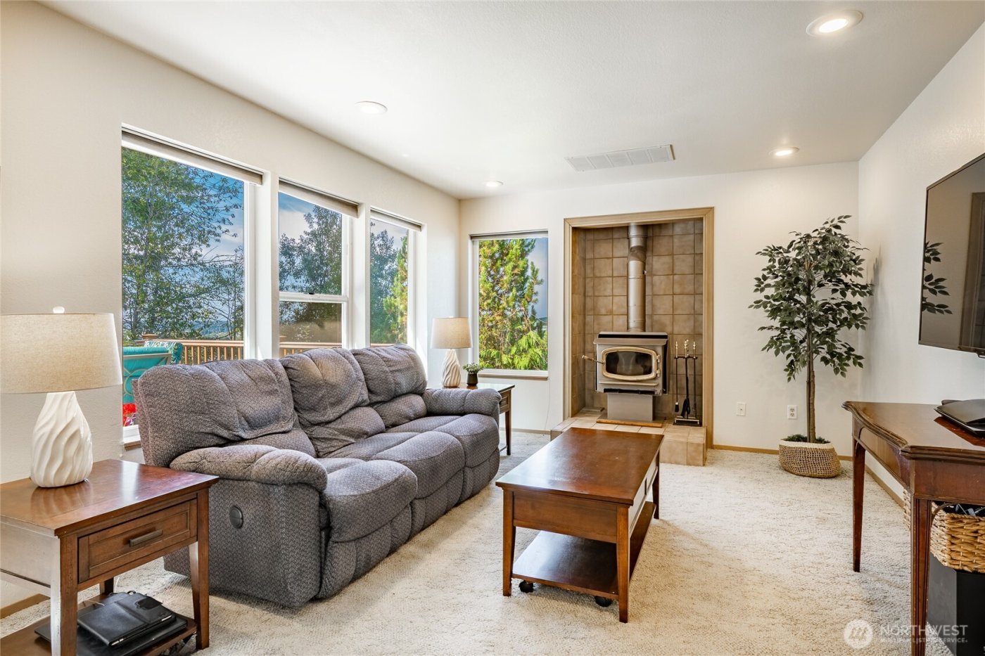 1117 W Racine Street , Bellingham, WA 98229