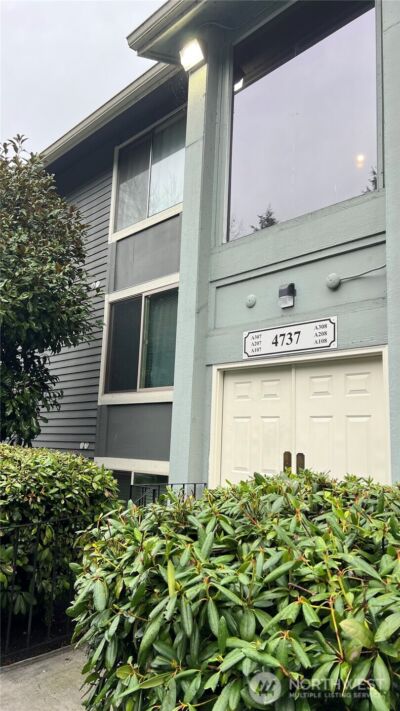 4737 W Lake Sammamish Pkwy SE #A208, Issaquah, WA 98027 - Photo 4