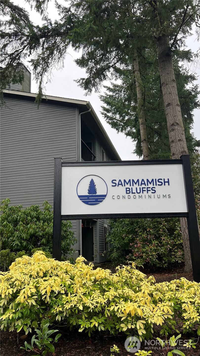 4737 W Lake Sammamish Pkwy SE #A208, Issaquah, WA 98027