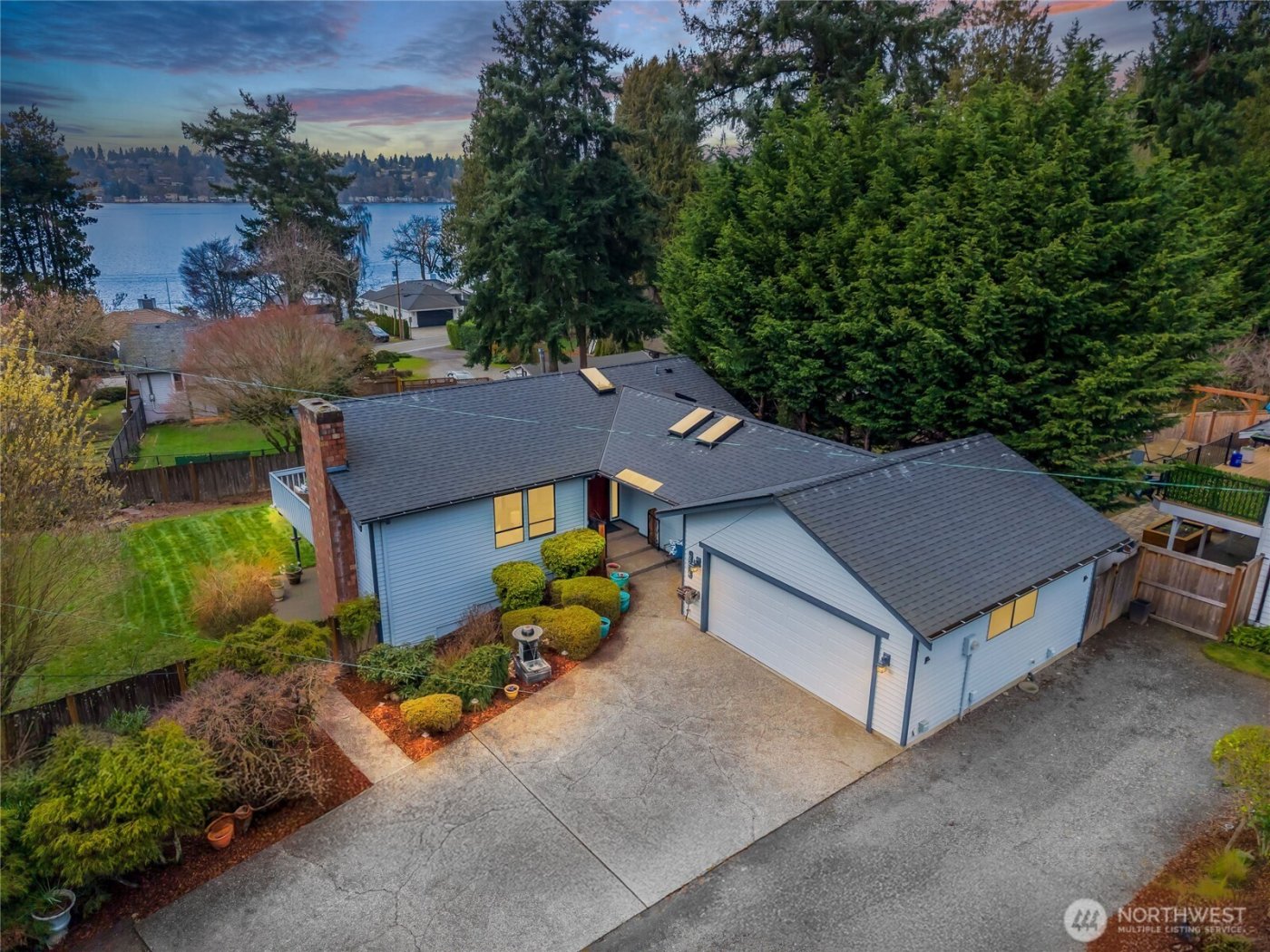 6214 NE 129th Street , Kirkland, WA 98034