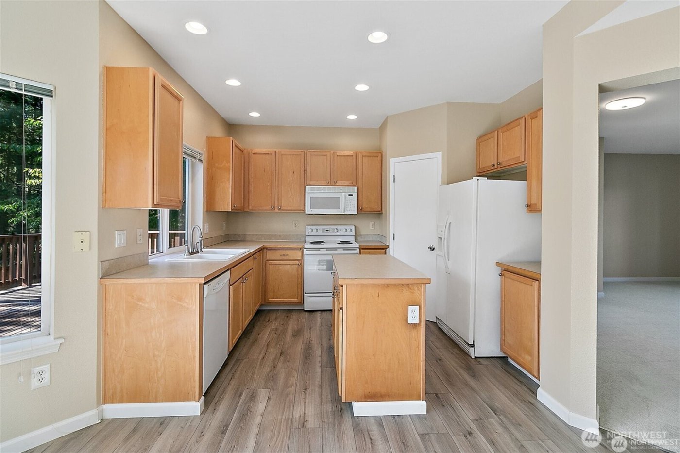 8412 165th Street Ct E, Puyallup, WA 98375