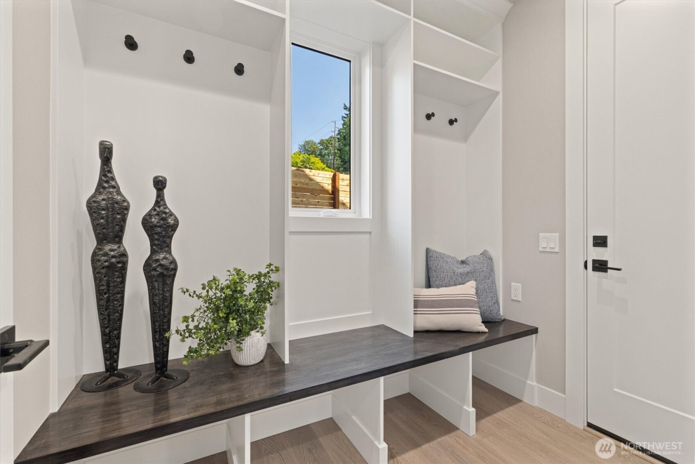 18520 83rd Avenue NE, Kenmore, WA 98028