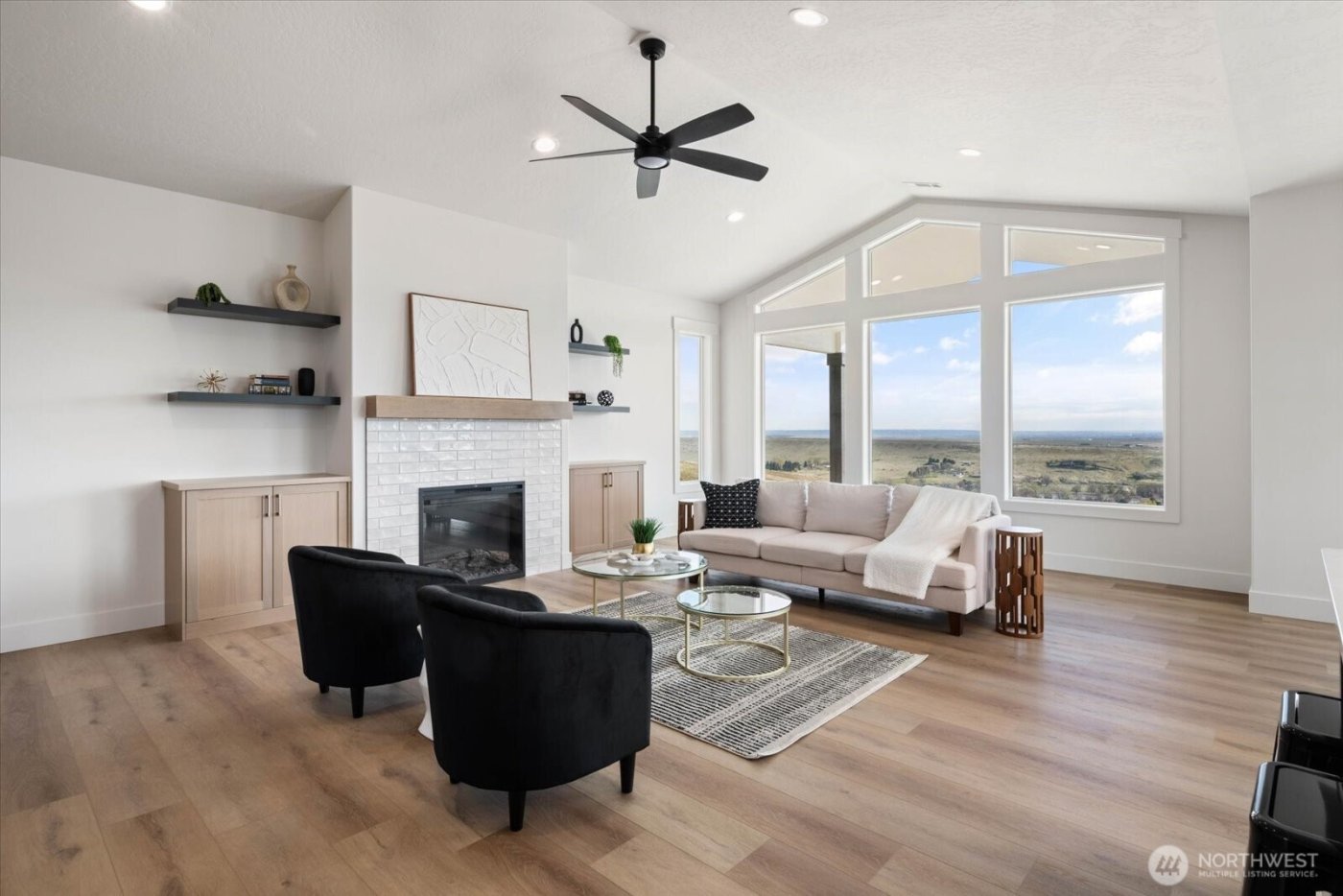 4280 W Brant Road PR NW, Benton City, WA 99320