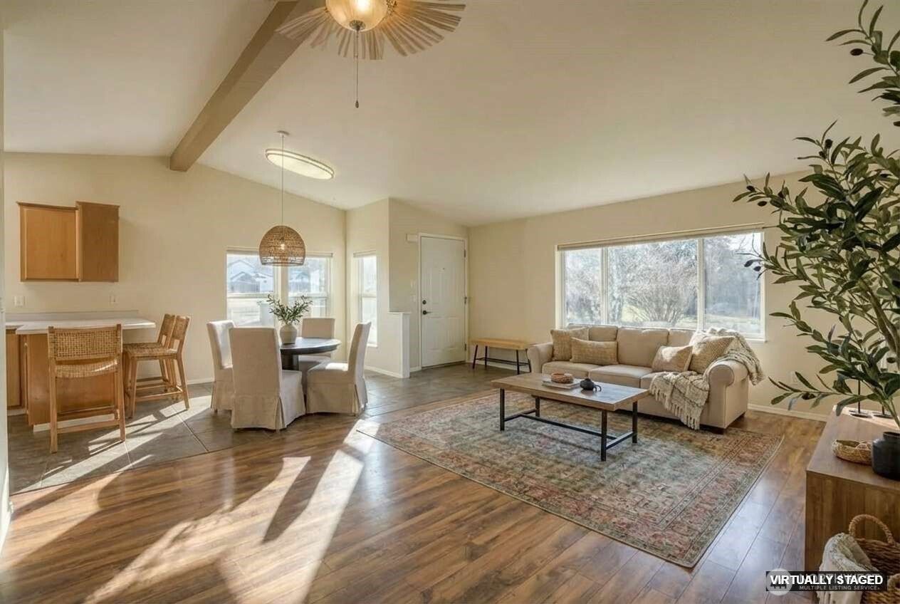 4687 Wishkah Road , Aberdeen, WA 98520