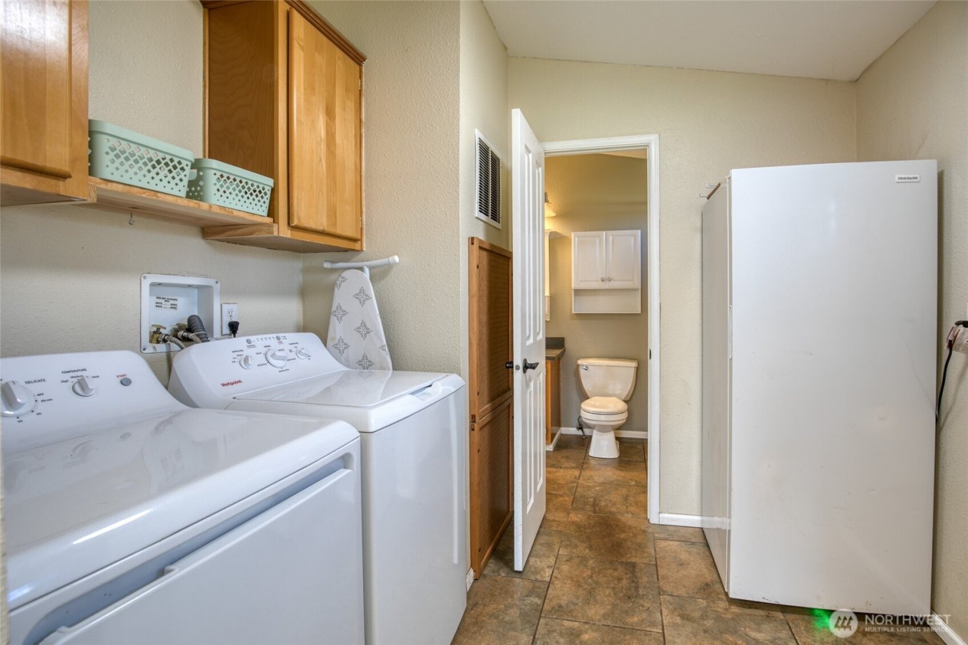 4687 Wishkah Road , Aberdeen, WA 98520