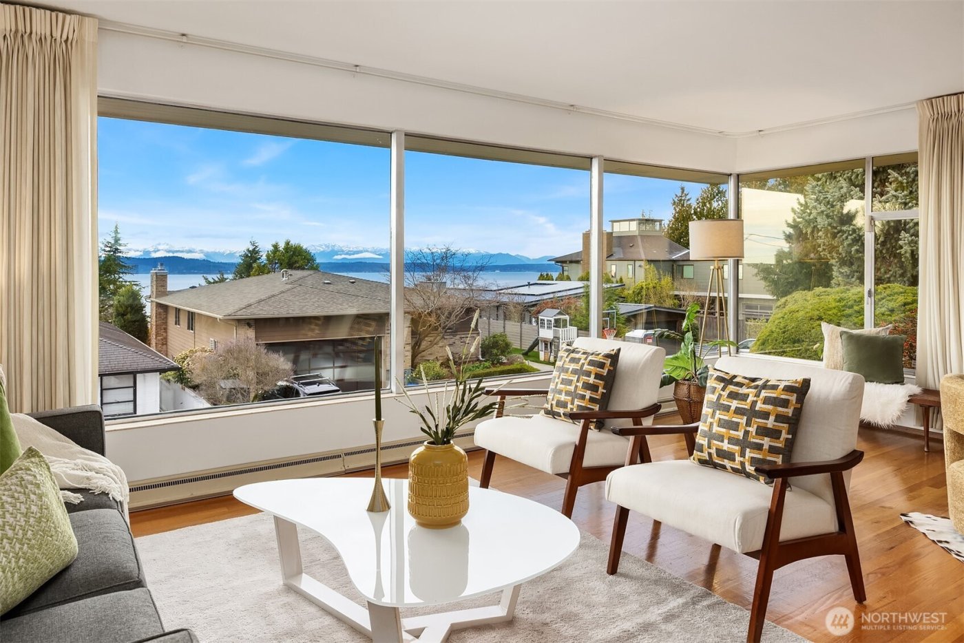 5726 SW Spokane Street , Seattle, WA 98116