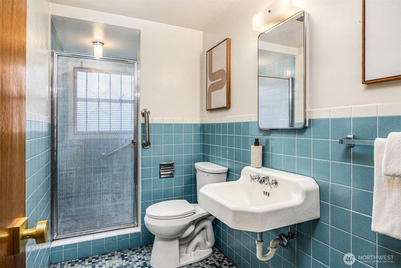 5726 SW Spokane Street , Seattle, WA 98116