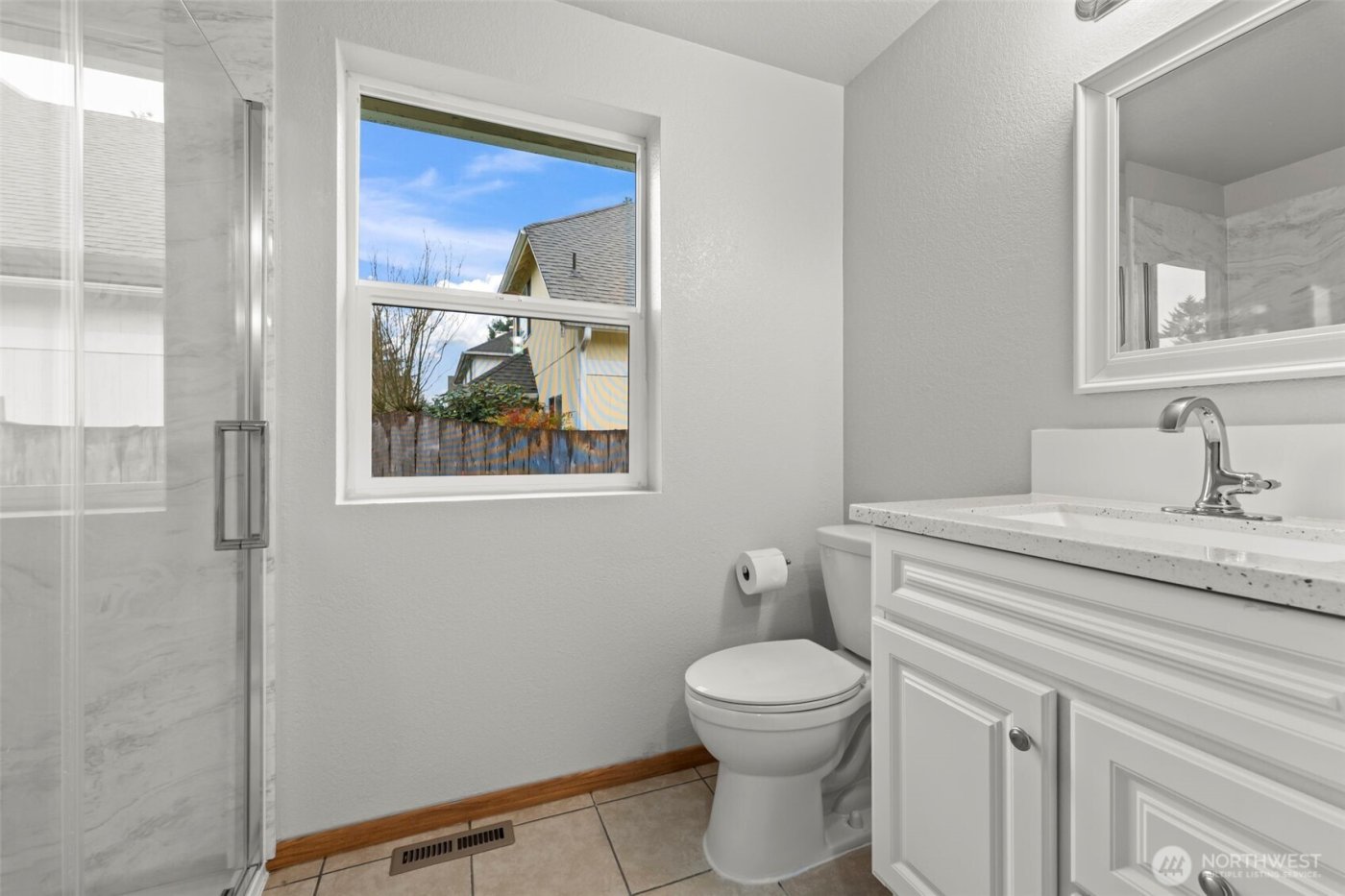 5933 55th Way SE, Lacey, WA 98513