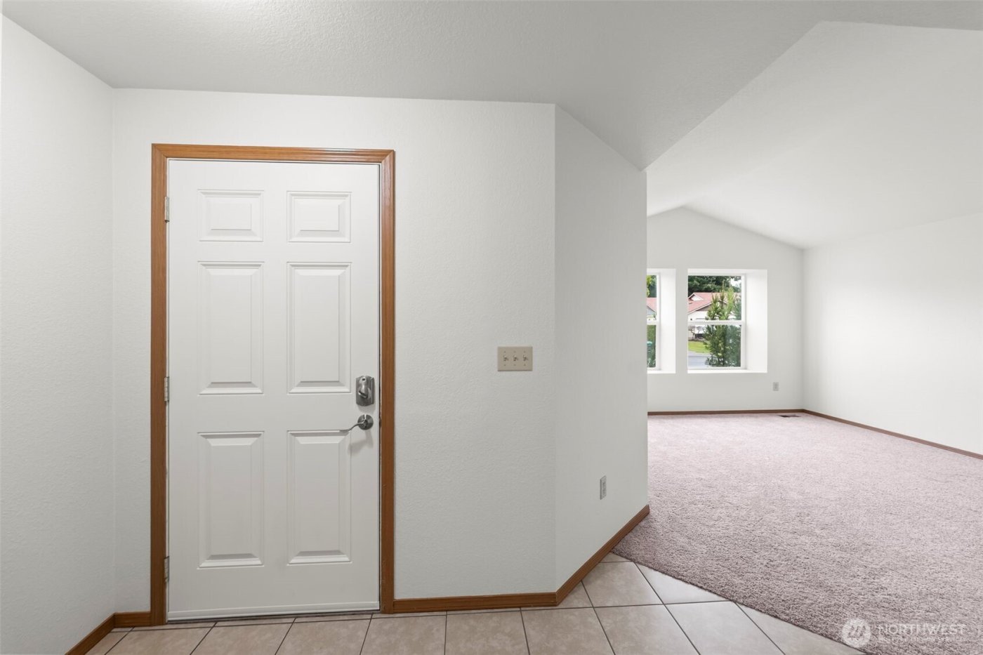 5933 55th Way SE, Lacey, WA 98513