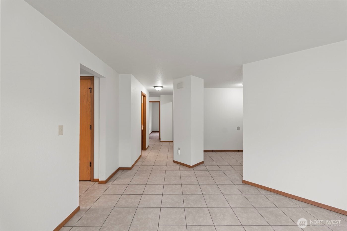 5933 55th Way SE, Lacey, WA 98513