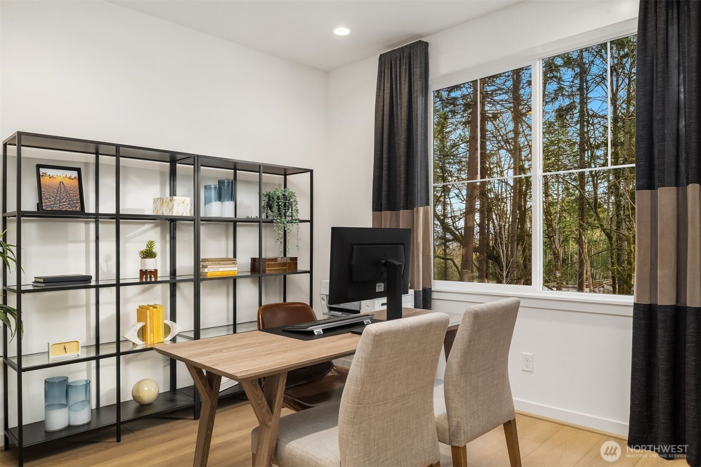 13472 (HS 8) NE 112th Place , Redmond, WA 98052