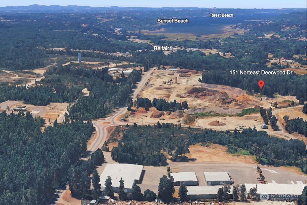 151 NE Deerwood Drive , Belfair, WA 98528