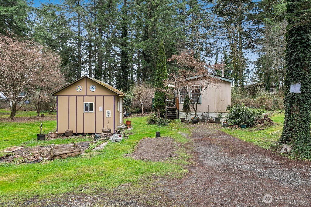 151 NE Deerwood Drive , Belfair, WA 98528