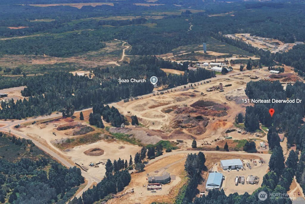 151 NE Deerwood Drive , Belfair, WA 98528
