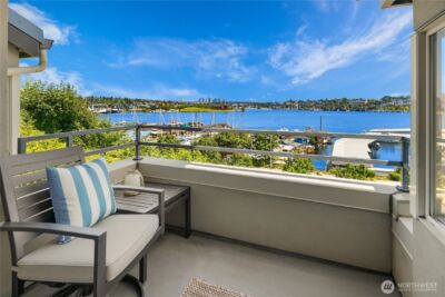 2400 8th Avenue N #2, Seattle, WA 98109 - Photo 20