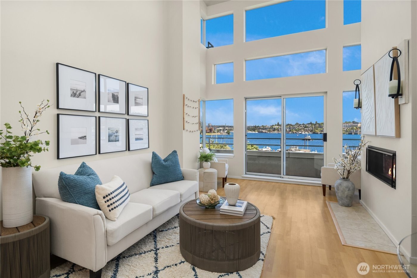 2400 8th Avenue N #2, Seattle, WA 98109