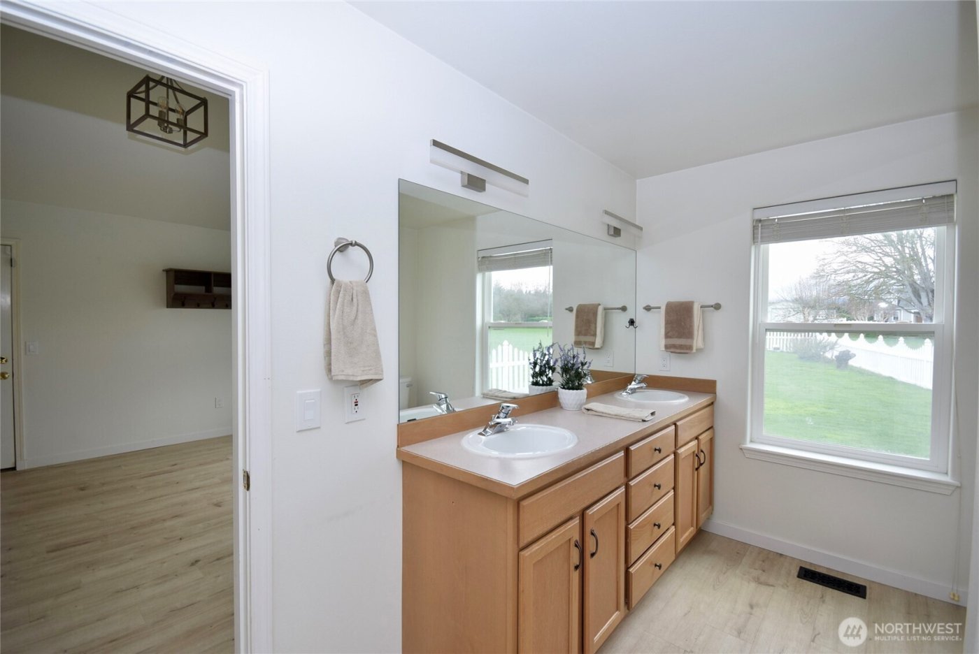 71 John Carl Road , Sequim, WA 98382