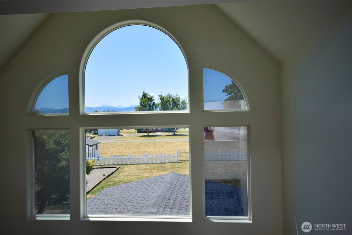 71 John Carl Road , Sequim, WA 98382