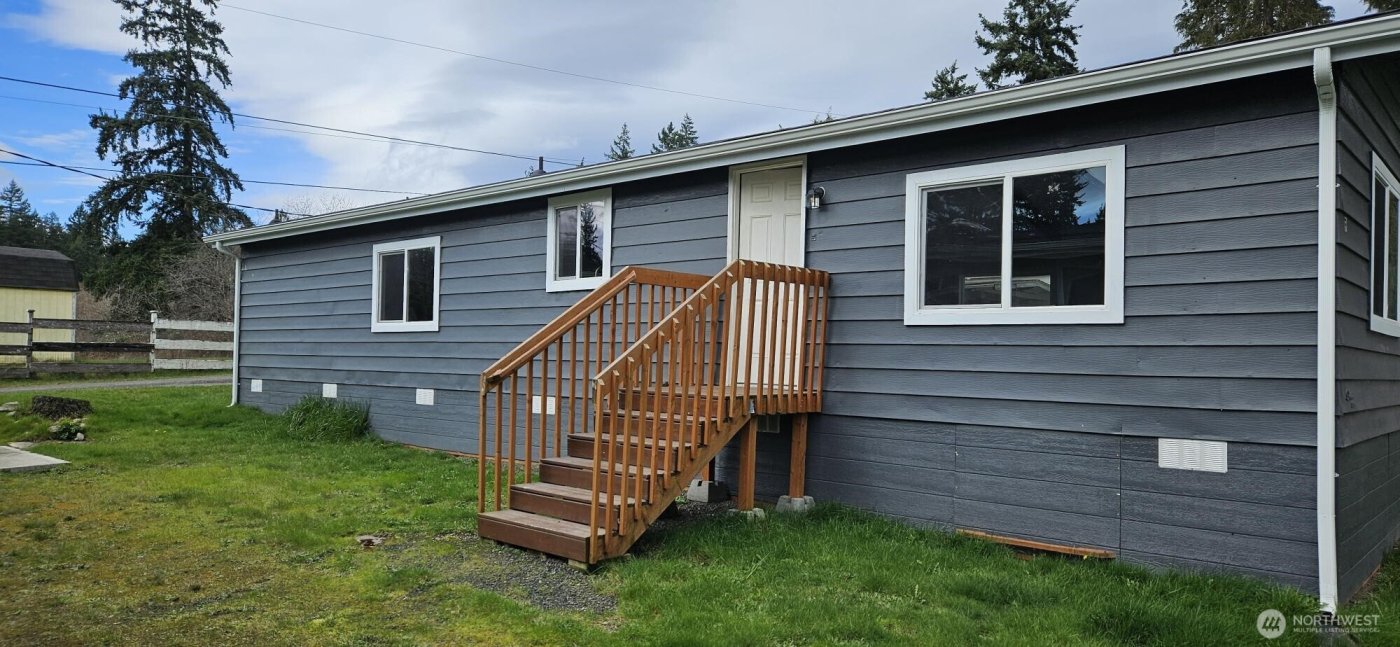 2958 Mountain View Road #F, Silverdale, WA 98383