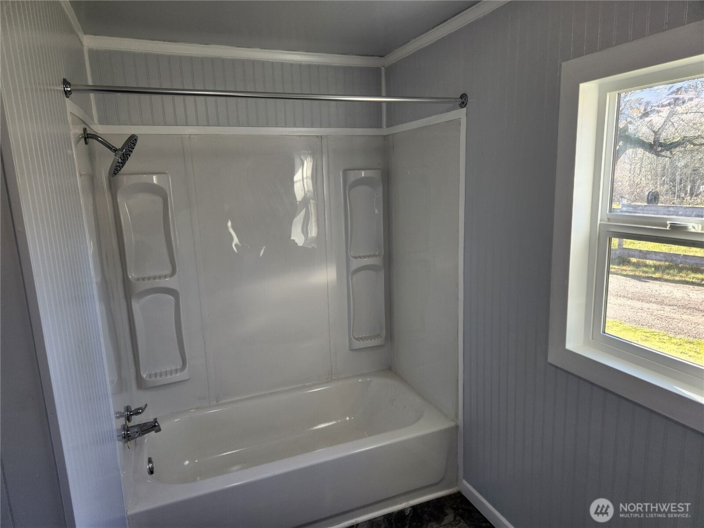 2958 Mountain View Road #F, Silverdale, WA 98383