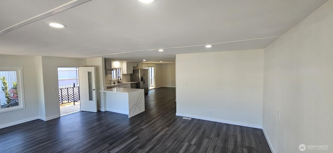 4111 164th Street SW #20, Lynnwood, WA 98097