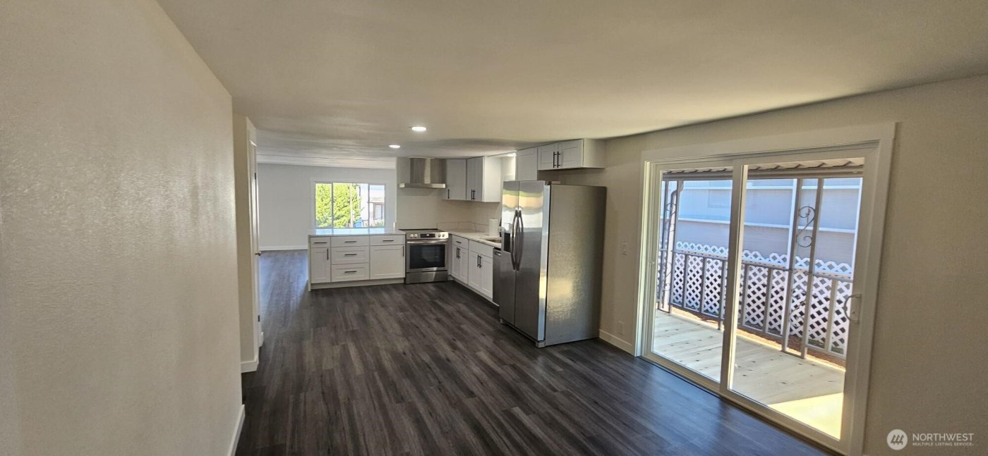 4111 164th Street SW #20, Lynnwood, WA 98097