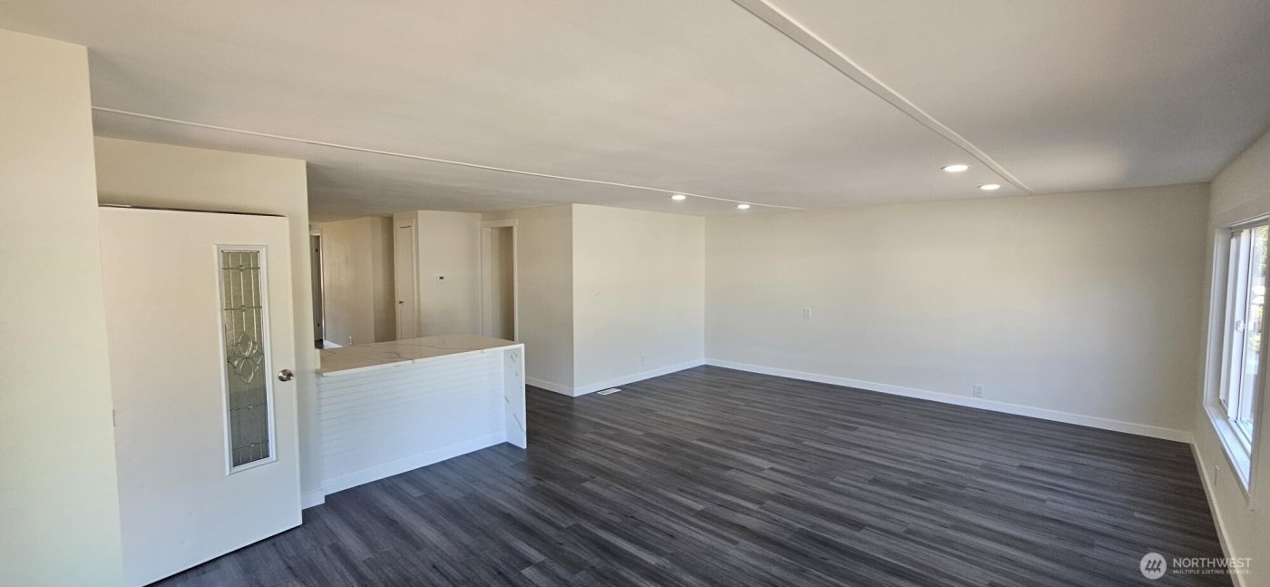 4111 164th Street SW #20, Lynnwood, WA 98097