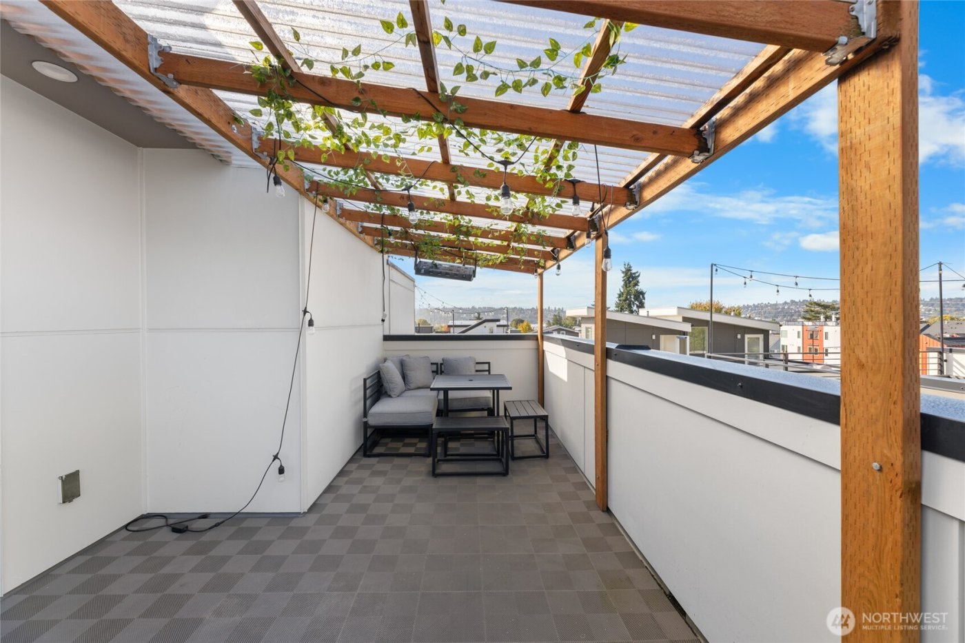 814 NW 54th Street #A, Seattle, WA 98107