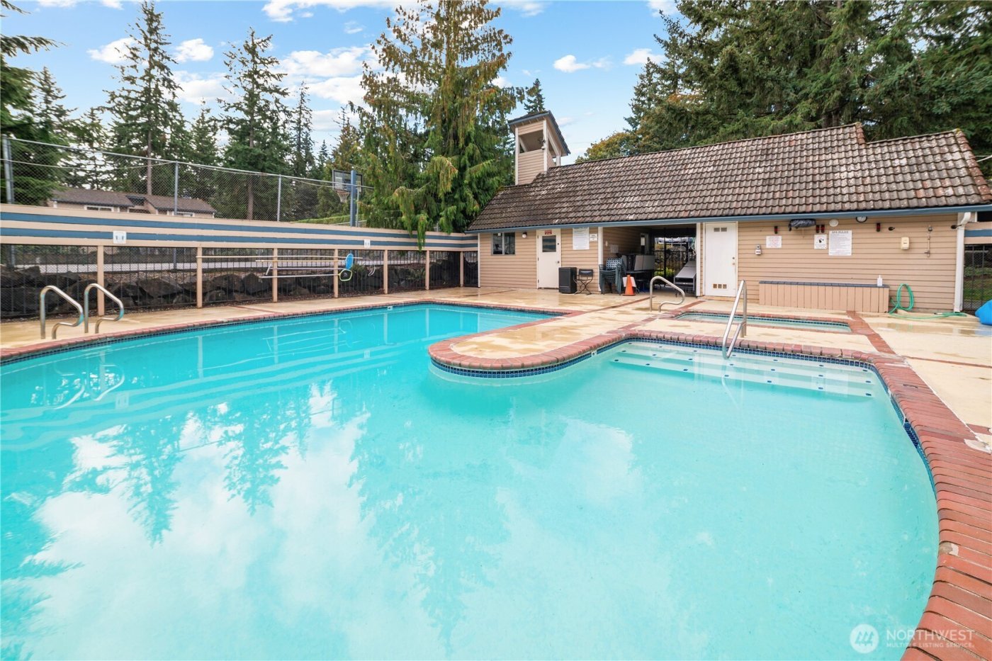 17516 149th Avenue SE #G9, Renton, WA 98058